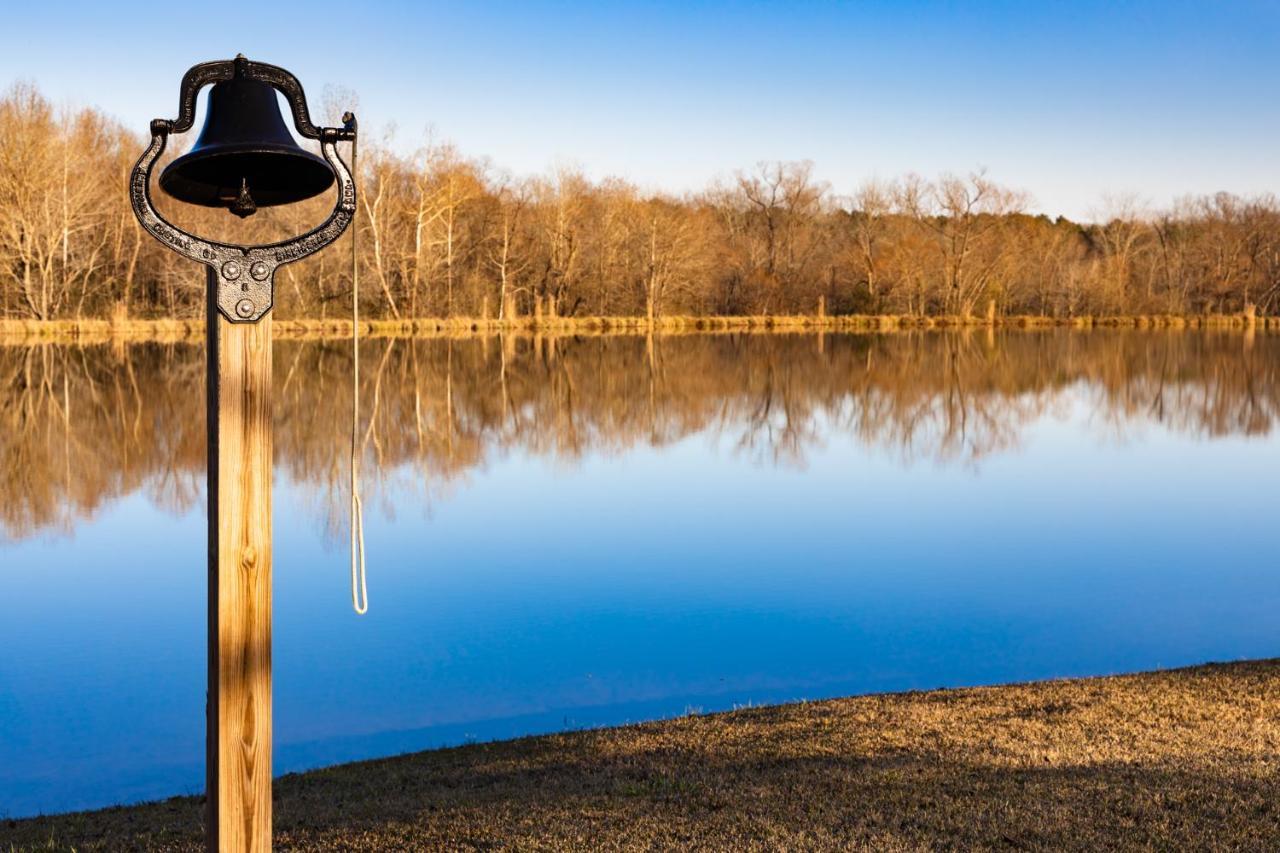 Moon Lake Farm Chesterville Buitenkant foto