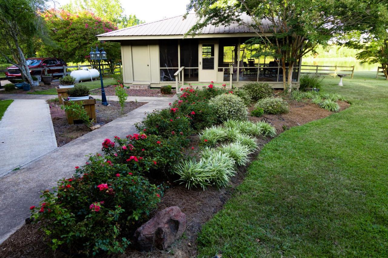Moon Lake Farm Chesterville Buitenkant foto
